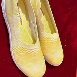 Skechers Women's Bright Yellow Flats